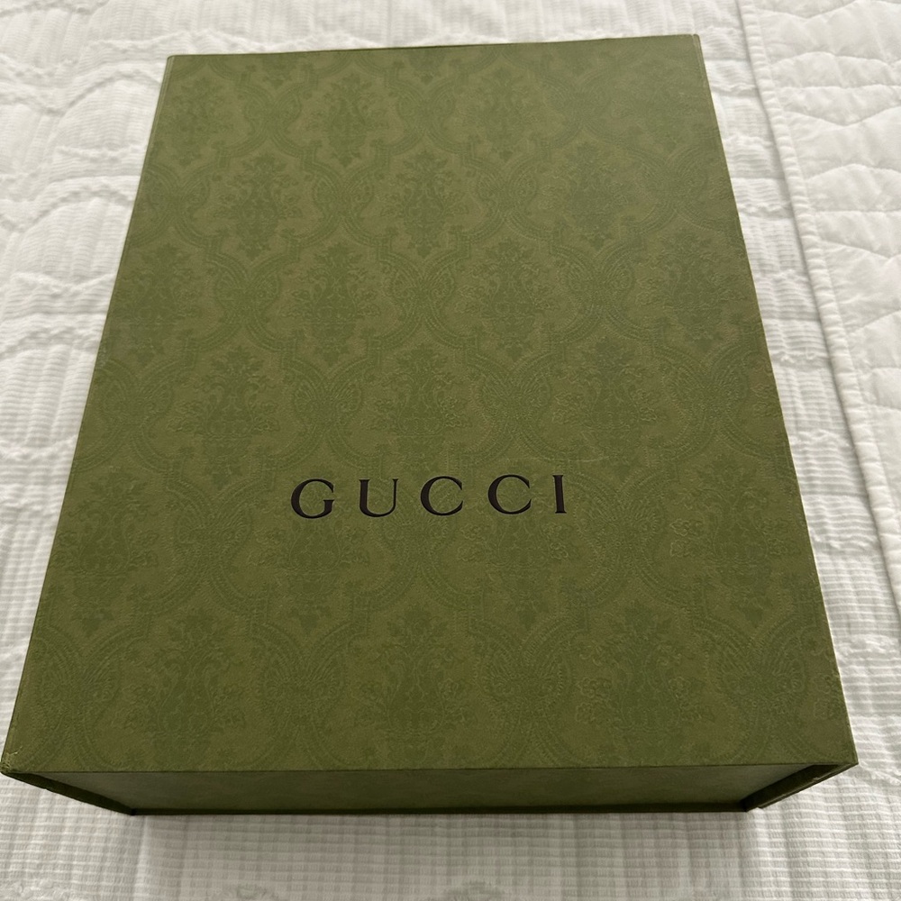Gucci Olive Green Patterned Box